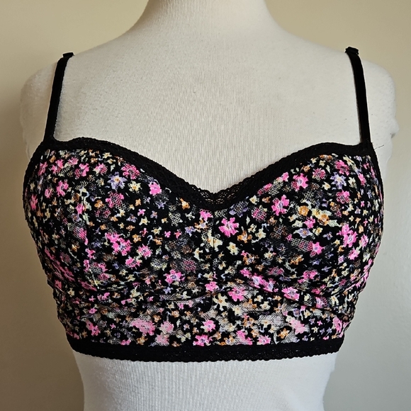 Pink Victoria's Secret Lace Floral Bralette Bra Black and Pink Push-up Sz Small - Picture 1 of 16